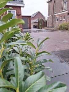 nijkerkerveen voortuin & oprit (36)