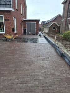 nijkerkerveen voortuin & oprit (8)